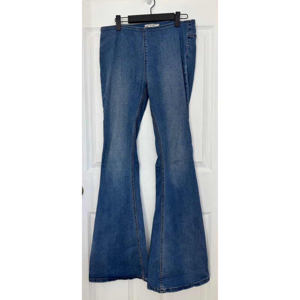 Free People Penny Pull On Flare Jeans‎ Women's 28 Blue Medium Wash Hipster Retro